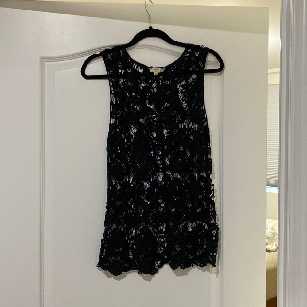 Aritzia Lace Top sz S